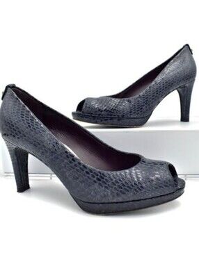 Stuart Weitzmann Grey Black Snake Print Peep-Toe Heels Classy Y2K Business 8.5